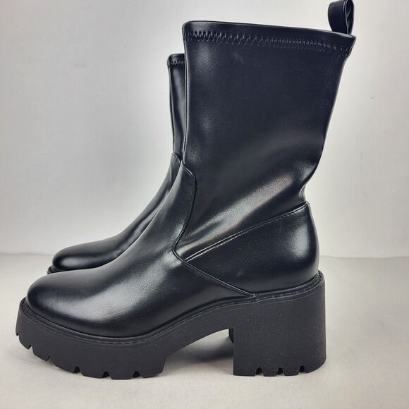 Dolce Vita Black Ankle Boots - Picture 2 of 11